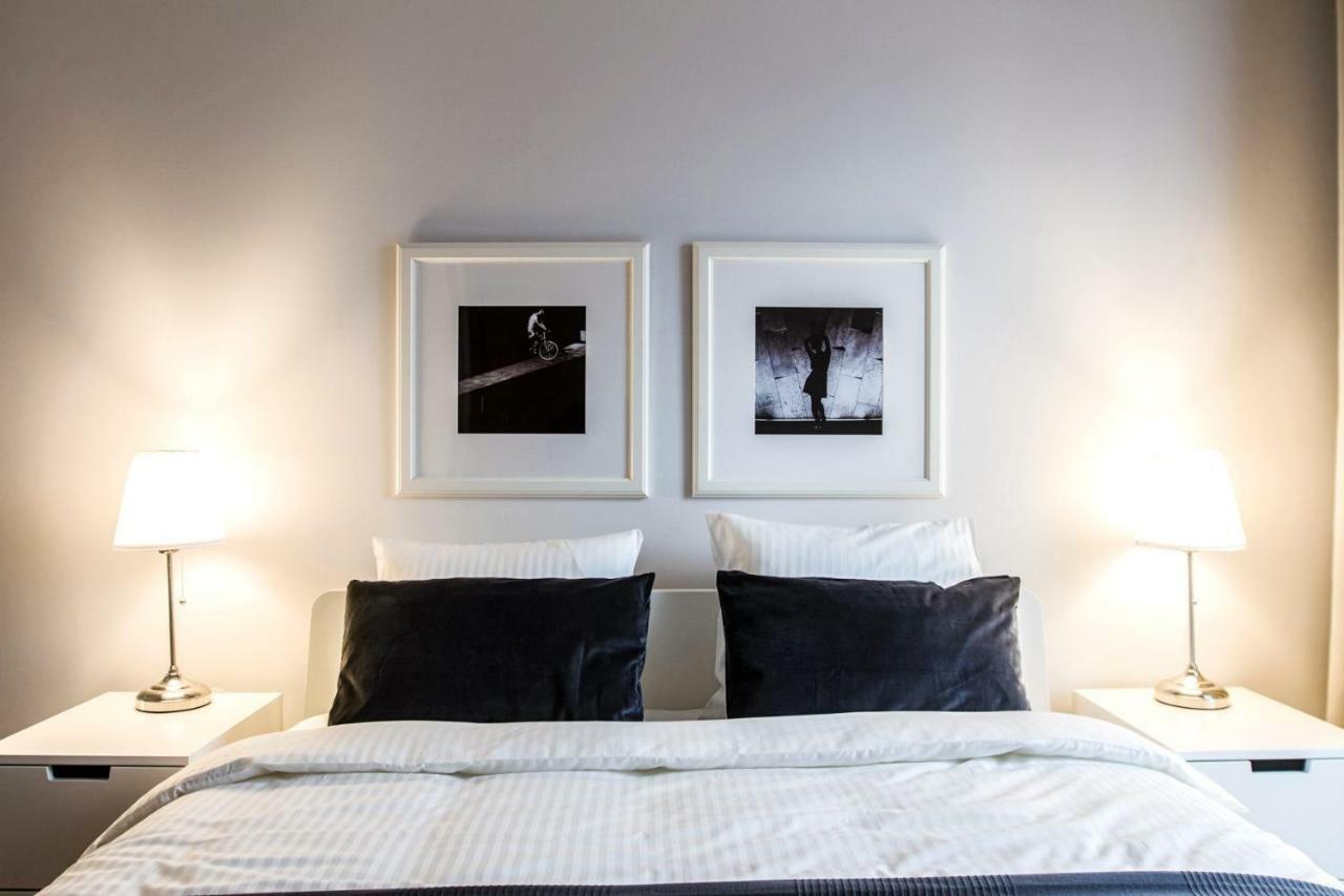 Modern 1Bd Apartment In Old Town By Hostlovers Kaunas Ngoại thất bức ảnh